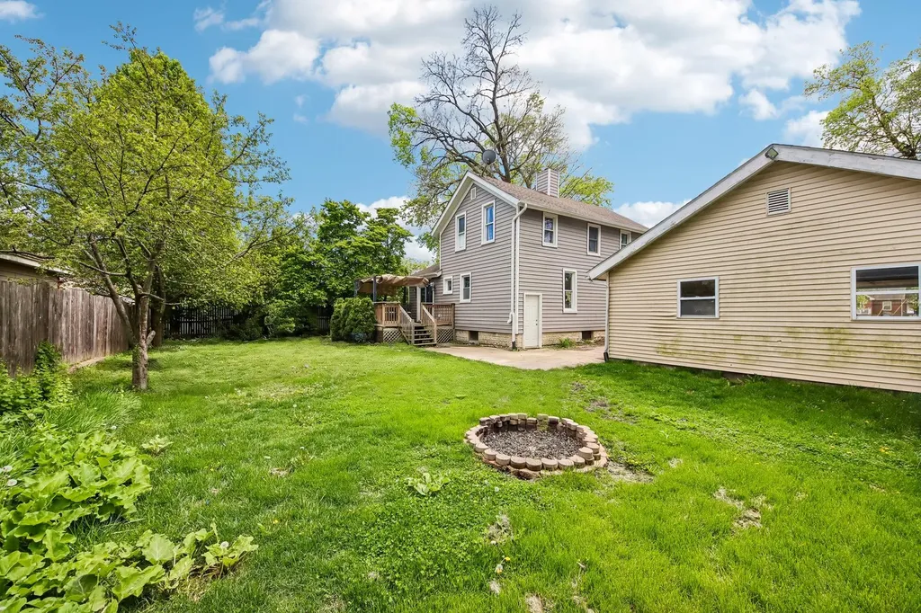 316 East Division Street Lockport IL 60441