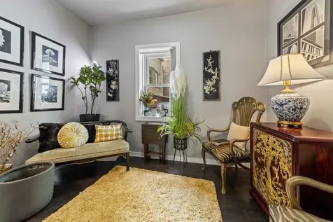 2734 West 18th Street Chicago IL 60608