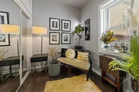 2734 West 18th Street Chicago IL 60608