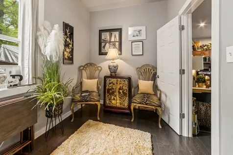 2734 West 18th Street Chicago IL 60608