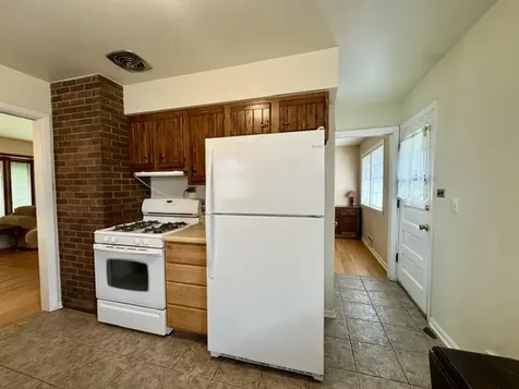1978 Spruce Avenue Des Plaines IL 60016