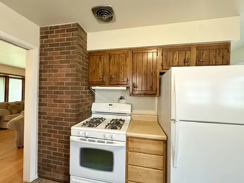 1978 Spruce Avenue Des Plaines IL 60016