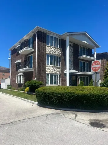 11250 Moraine Drive Palos Hills IL 60465