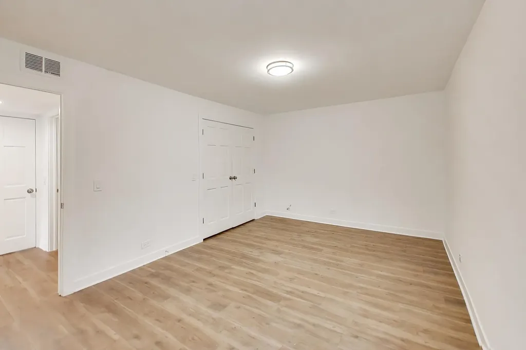 1615 Maple Terrace Lisle IL 60532