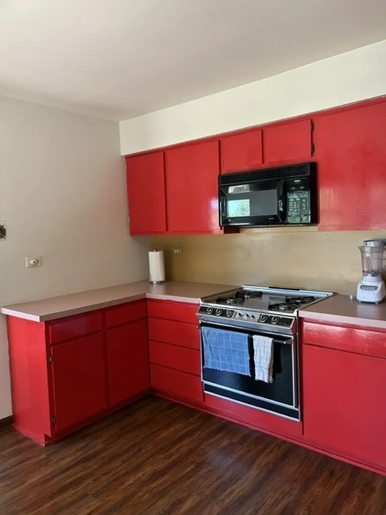 329 Shield Court Bolingbrook IL 60440