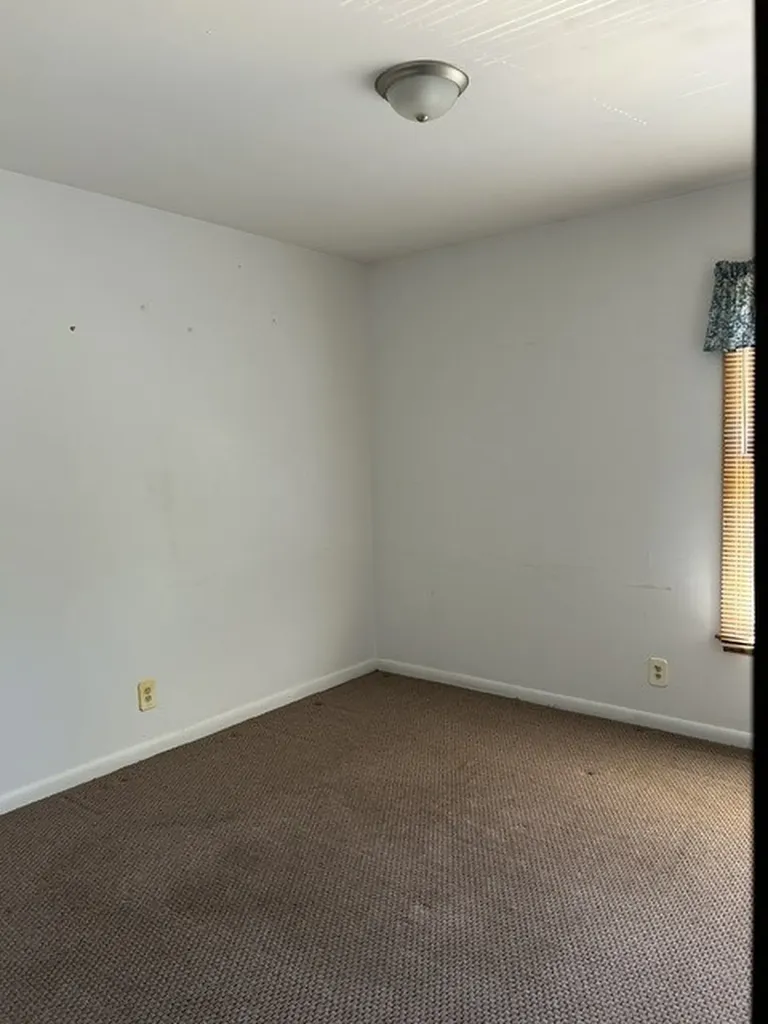 329 Shield Court Bolingbrook IL 60440