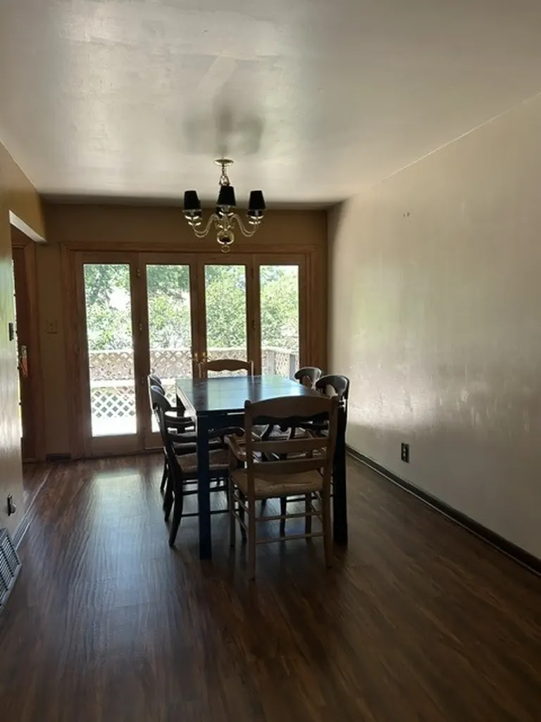 329 Shield Court Bolingbrook IL 60440