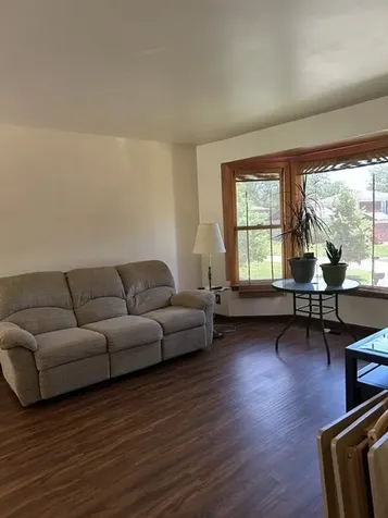 329 Shield Court Bolingbrook IL 60440