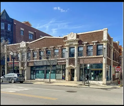 1136 West Wilson Avenue Chicago IL 60640