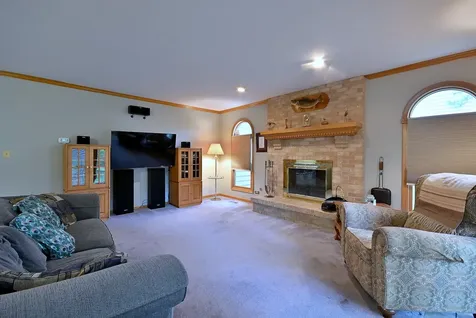 213 John Drive Bartlett IL 60103