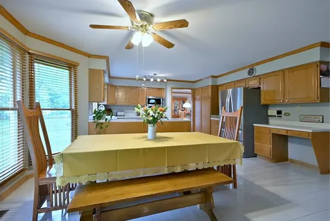213 John Drive Bartlett IL 60103
