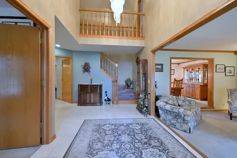 213 John Drive Bartlett IL 60103