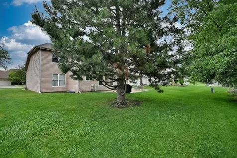 213 John Drive Bartlett IL 60103
