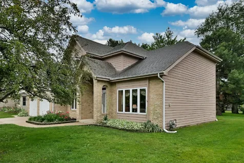 213 John Drive Bartlett IL 60103