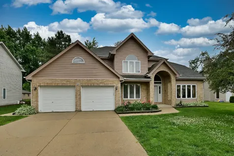213 John Drive Bartlett IL 60103