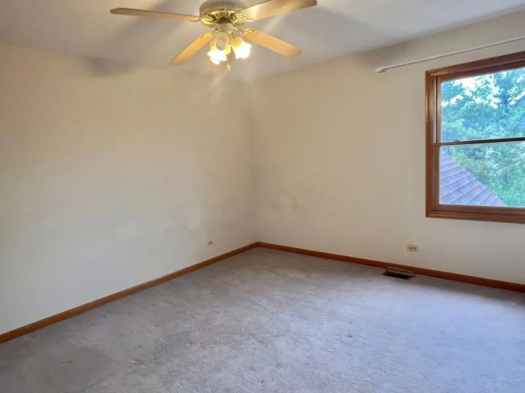 780 Sigmund Road Naperville IL 60563