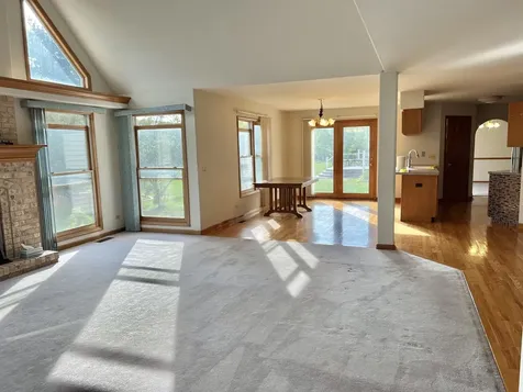 780 Sigmund Road Naperville IL 60563