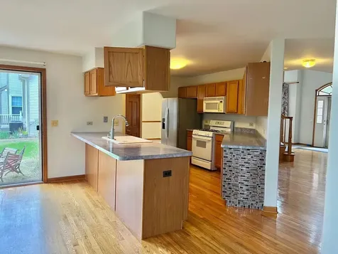 780 Sigmund Road Naperville IL 60563
