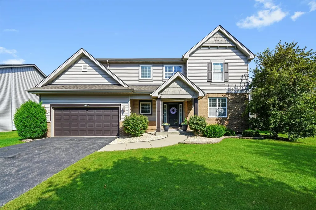749 North Misty Ridge Drive Romeoville IL 60446