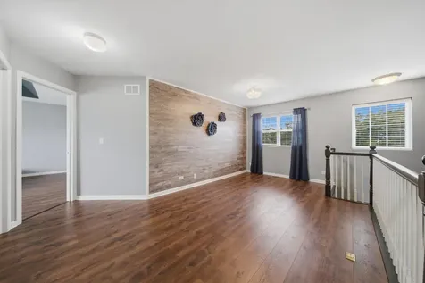 749 North Misty Ridge Drive Romeoville IL 60446
