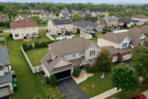 749 North Misty Ridge Drive Romeoville IL 60446