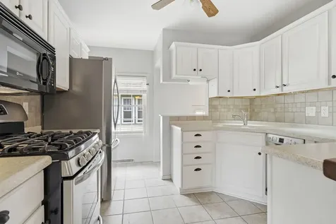513 Kreitzer Avenue Bloomington IL 61701