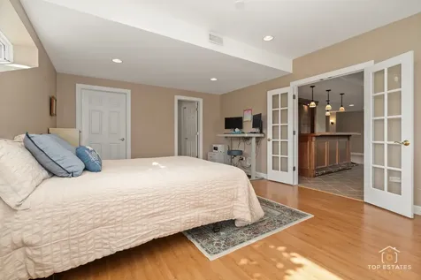 175 Clover Hill Lane North Barrington IL 60010