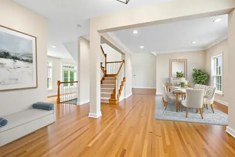 175 Clover Hill Lane North Barrington IL 60010