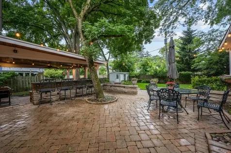 644 Beaver Road Glenview IL 60025
