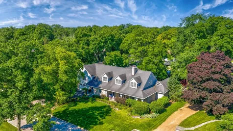 644 Beaver Road Glenview IL 60025