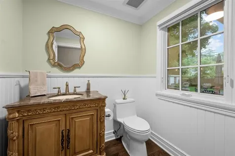 644 Beaver Road Glenview IL 60025