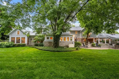 644 Beaver Road Glenview IL 60025