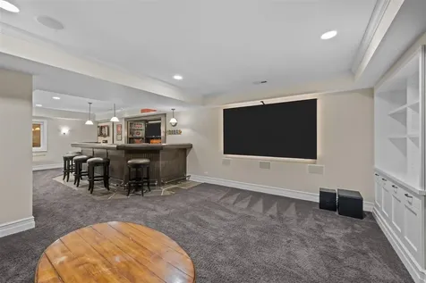 644 Beaver Road Glenview IL 60025