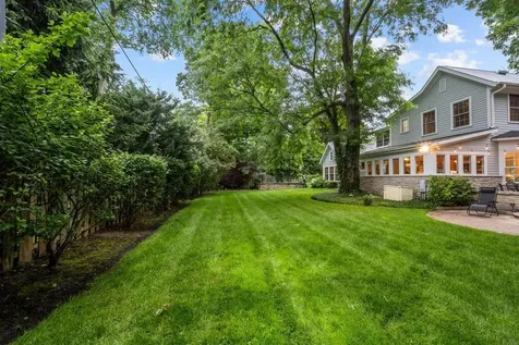 644 Beaver Road Glenview IL 60025