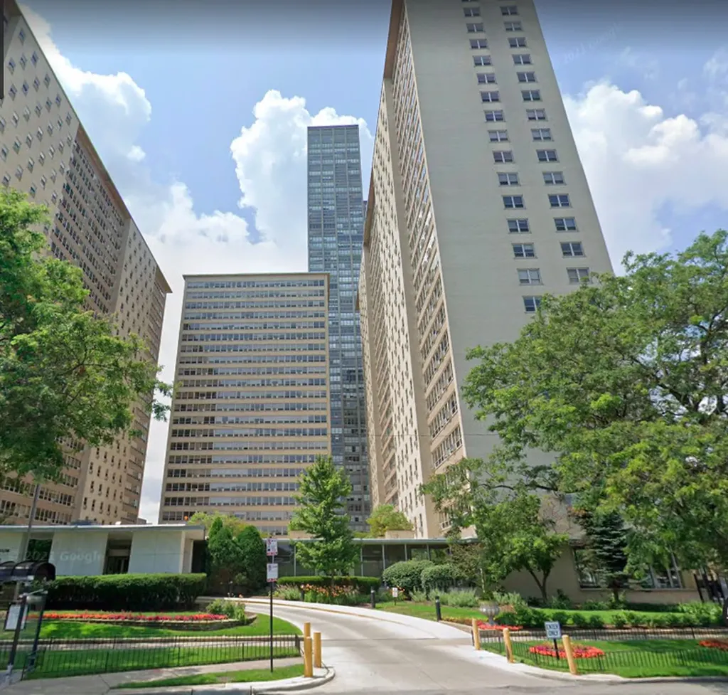 3950 North Lake Shore Drive Chicago IL 60613