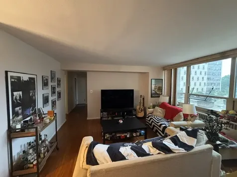 3950 North Lake Shore Drive Chicago IL 60613