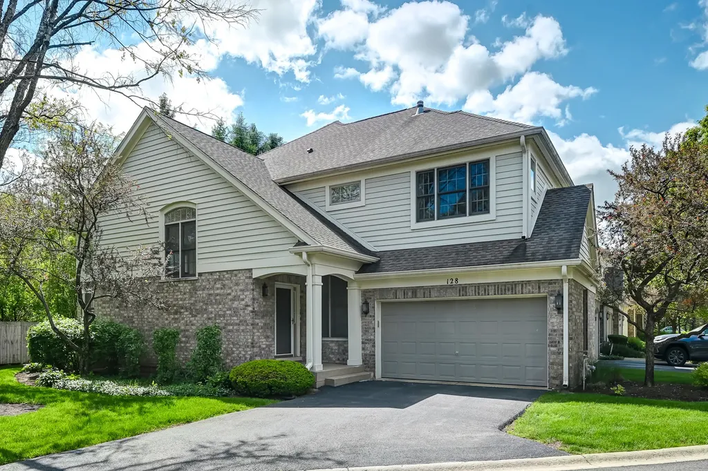 128 Fairway Drive La Grange IL 60525