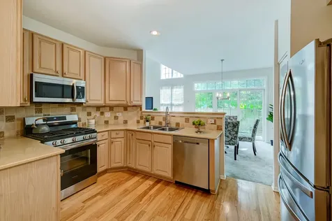 128 Fairway Drive La Grange IL 60525