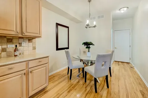 128 Fairway Drive La Grange IL 60525