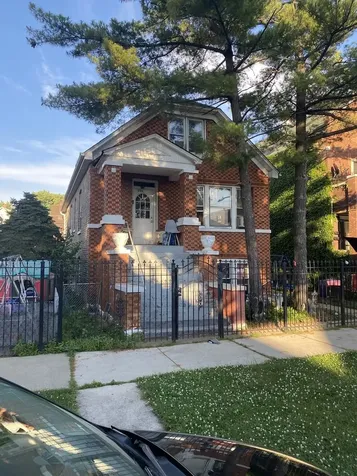 5347 South Washtenaw Avenue Chicago IL 60632