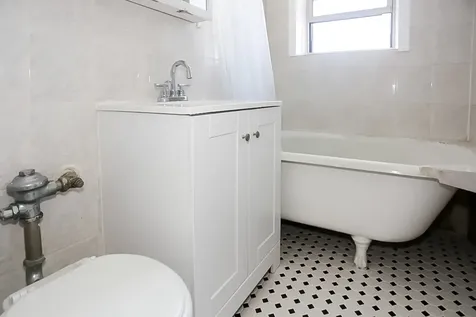 3267 West Wrightwood Avenue Chicago IL 60647