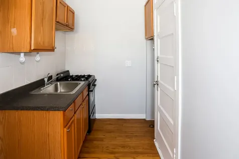 3267 West Wrightwood Avenue Chicago IL 60647