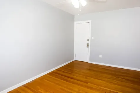 3267 West Wrightwood Avenue Chicago IL 60647