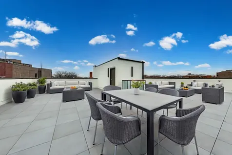 5019 North Lincoln Avenue Chicago IL 60625