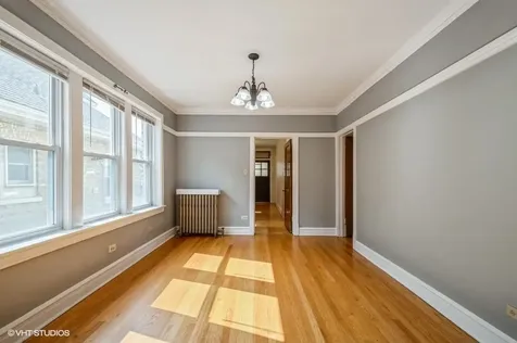 5442 North Ludlam Avenue Chicago IL 60630