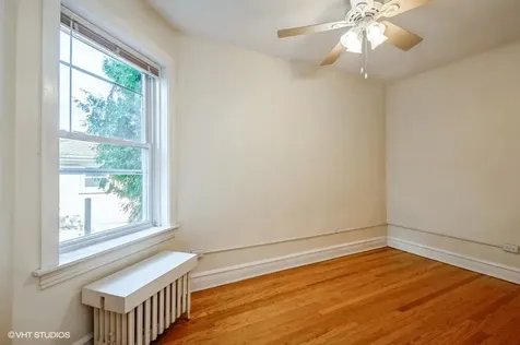 5442 North Ludlam Avenue Chicago IL 60630