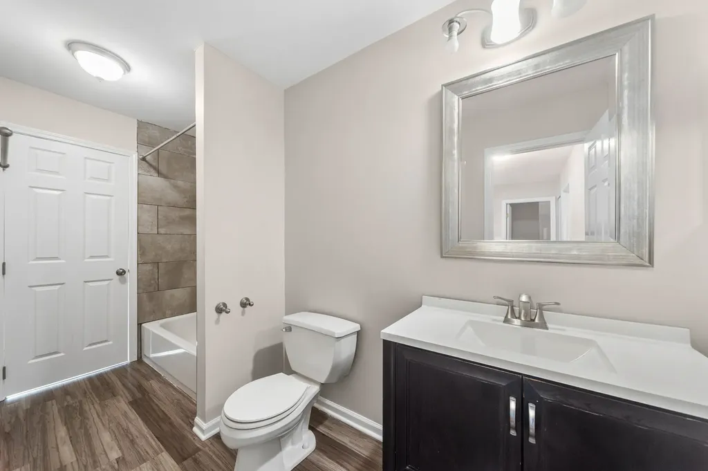 465 Ridgefield Drive Roselle IL 60172