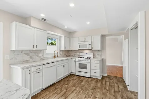 465 Ridgefield Drive Roselle IL 60172