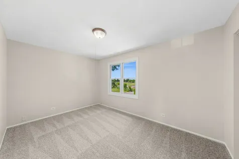465 Ridgefield Drive Roselle IL 60172