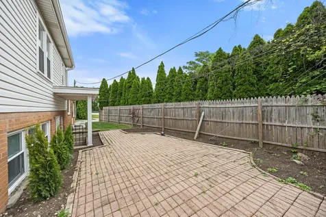 939 Long Road Glenview IL 60025